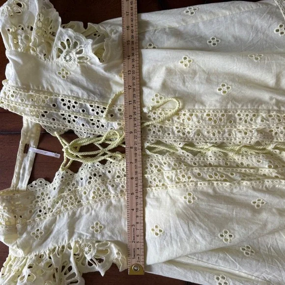 NWT Free People Eyelet Lace Mini Dress Pale Yellow Lace Up Open Back XS - Picture 6 of 7